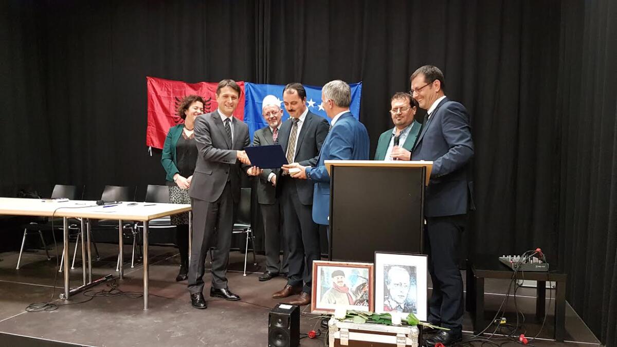 Foto nga ora letrare ne Munih (12 nentor 2016)1a